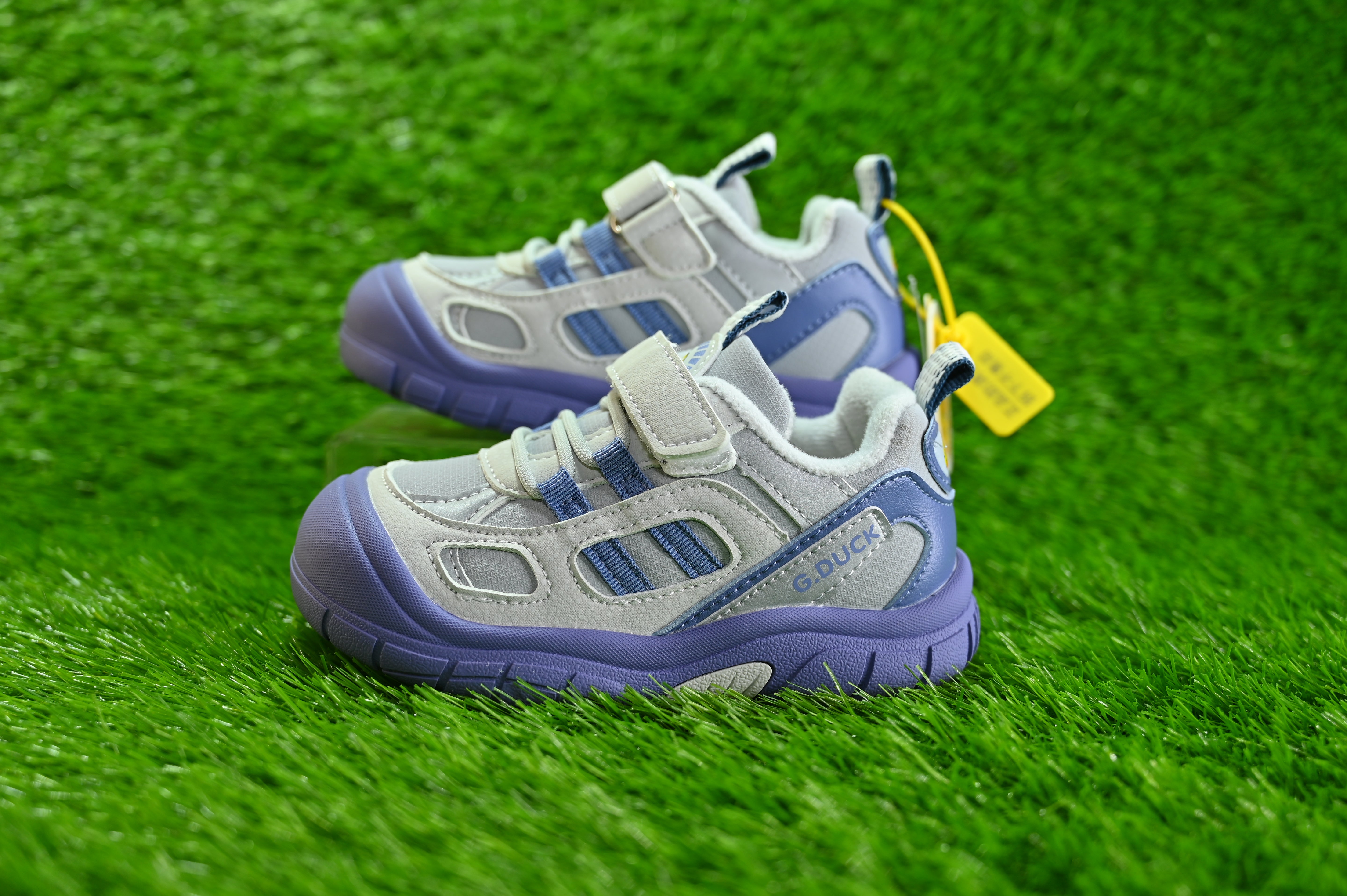 Boys Shoes (3018)