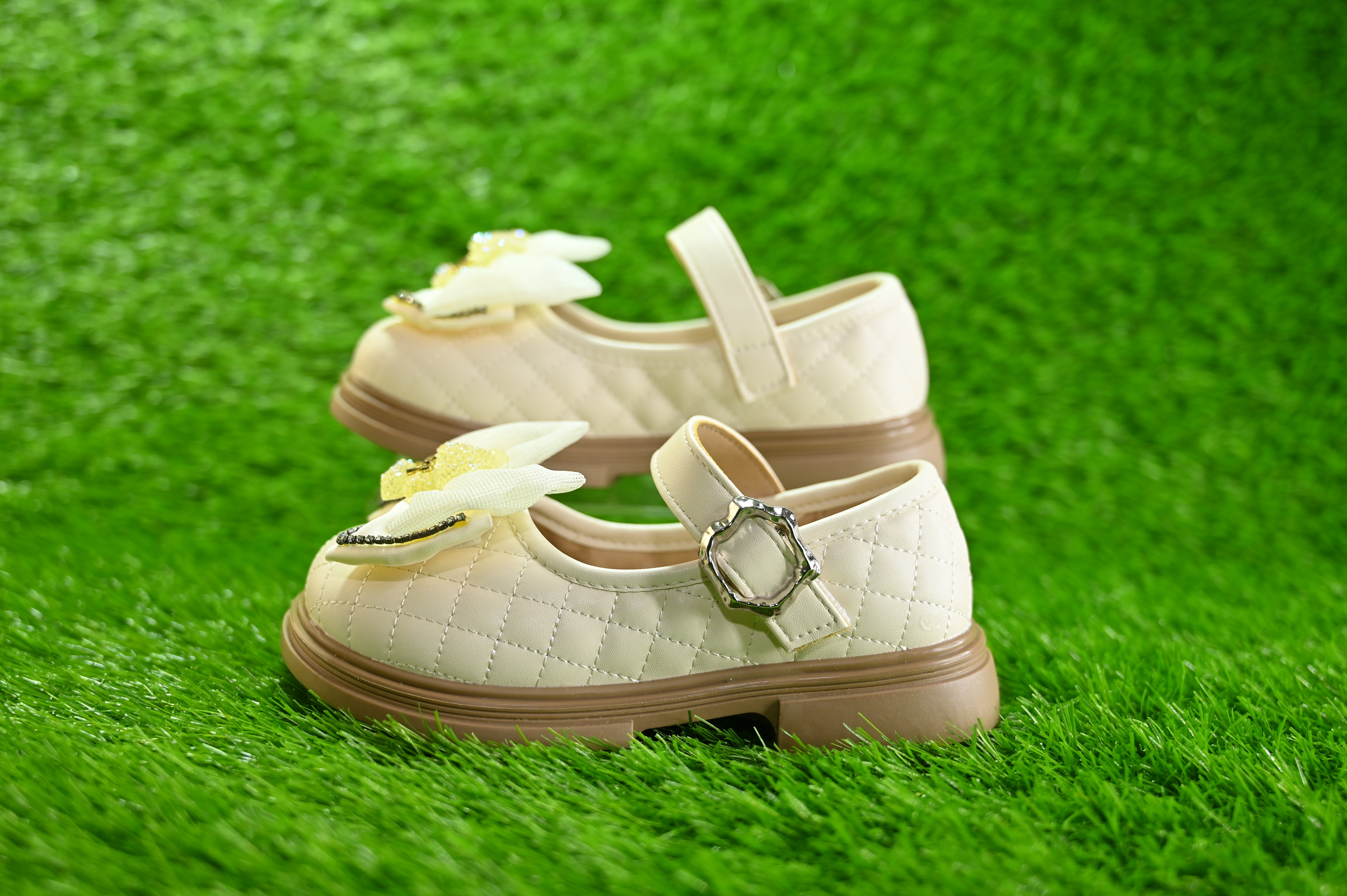 Girls Shoes (C3031)